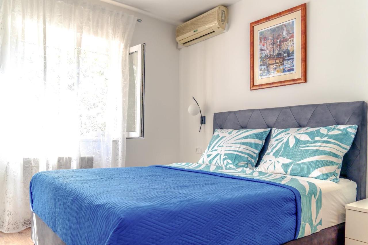 Comfort Apartment Dorin Makarska Buitenkant foto
